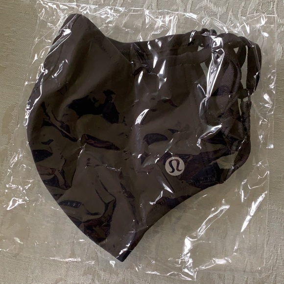 New Lululemon Double Strap Face Mask - Picture 2 of 8